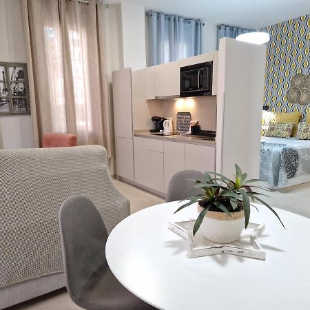 Del Parque Flats Galatas Malaga Apartment Bagian luar foto