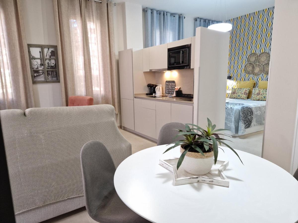 Del Parque Flats Galatas Malaga Apartment Bagian luar foto